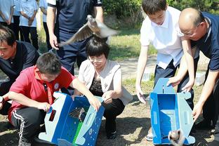 媒体人预测国安下赛季阵容：首发不会有纯前腰，中场人员困难